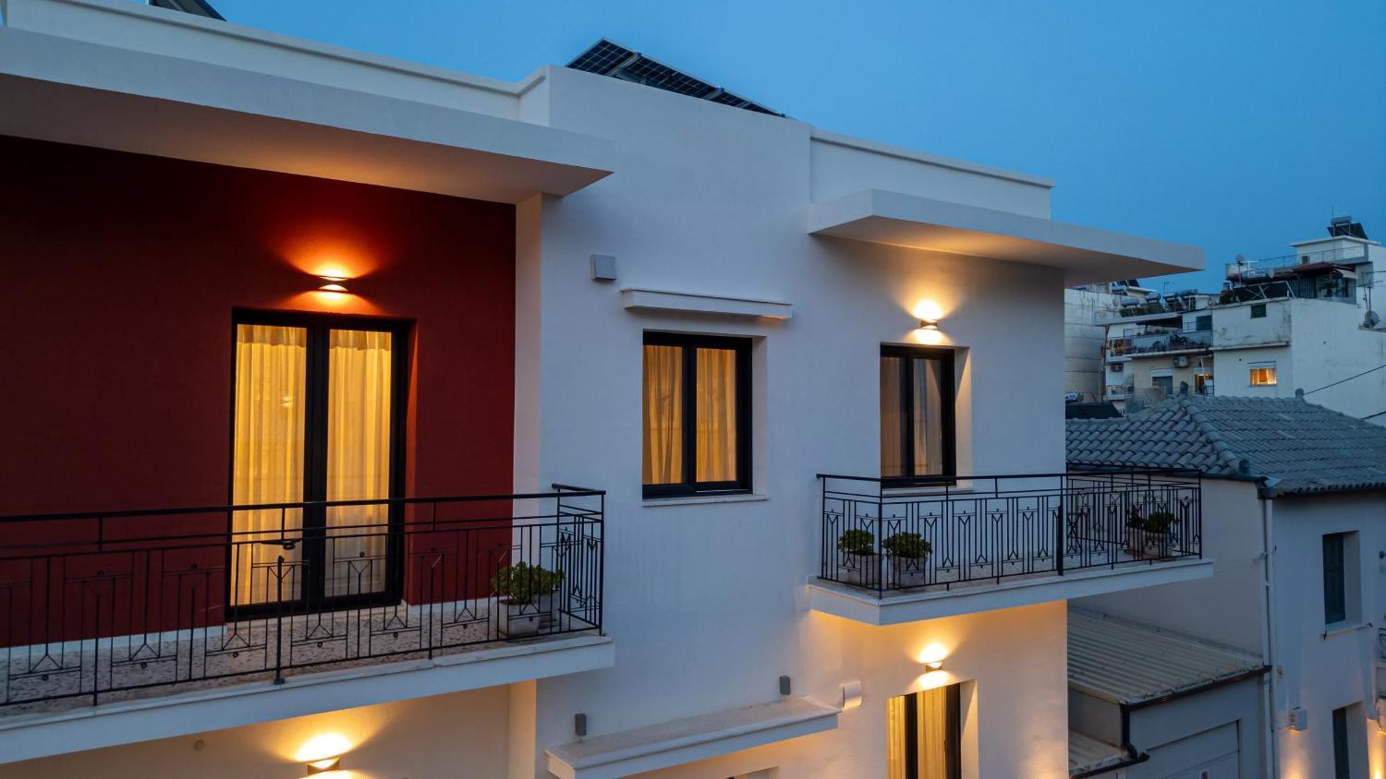 Angelinas Quarters - Kalamata Mediterranean Villas المظهر الخارجي الصورة